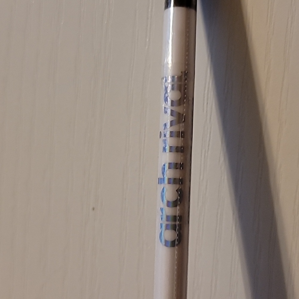 Lottie 🖤 brown pencil